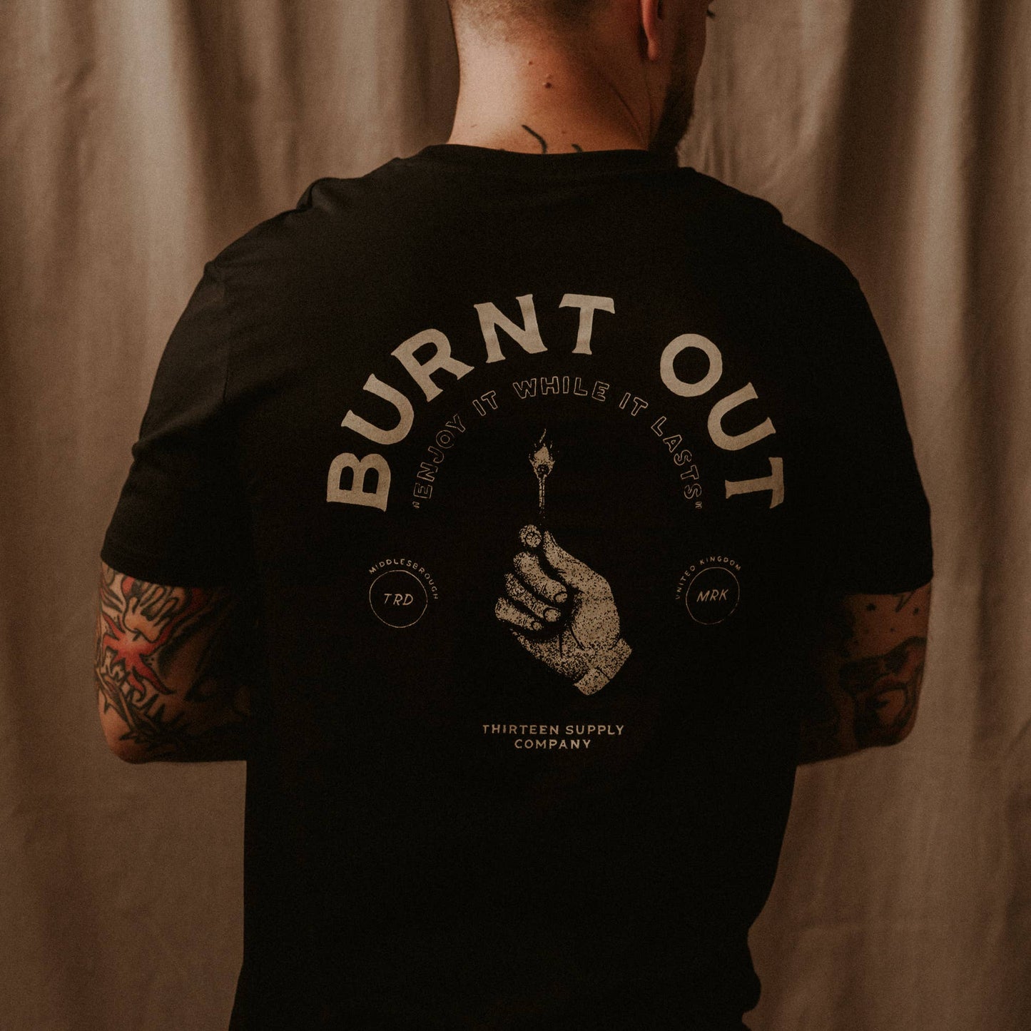 BURNT OUT - SHORT SLEEVE UNISEX T-SHIRT